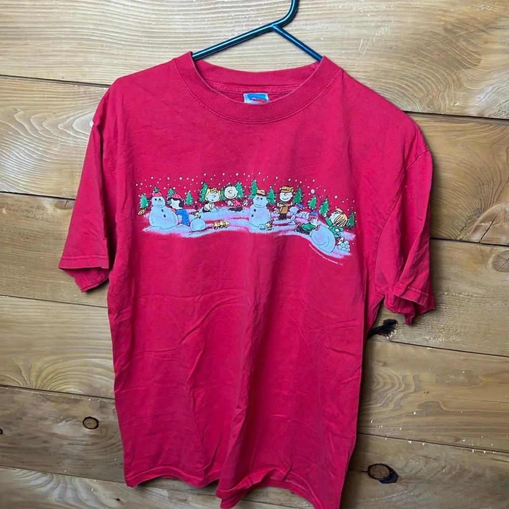 Peanuts Winter Wonderland tshirt mens Snowman Red Christmas Lg winter ugly funny